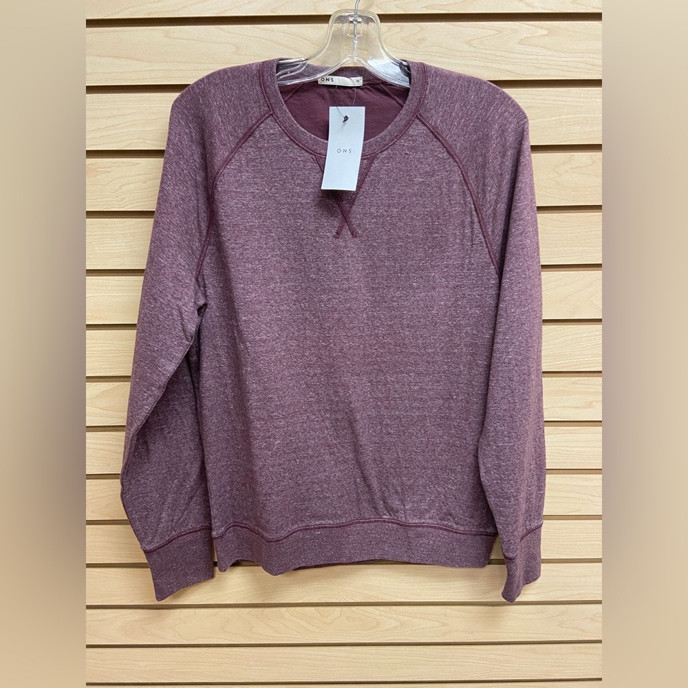 NWT O.N.S MEN FASHIONABLE SWEATER SIZE MEDIUM MSRP $178.00